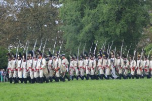 Austriacos desfilando al final de la batalla