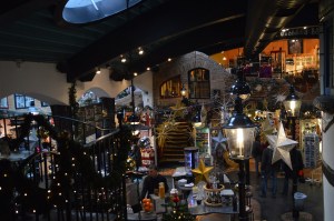 Hunderwasser village interior