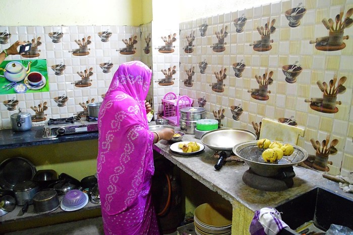 Uno de nuestros maestros - one of our teachers