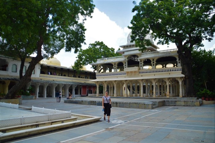 Otra plaza mas dentro del palacio - Another square more inside of the palace